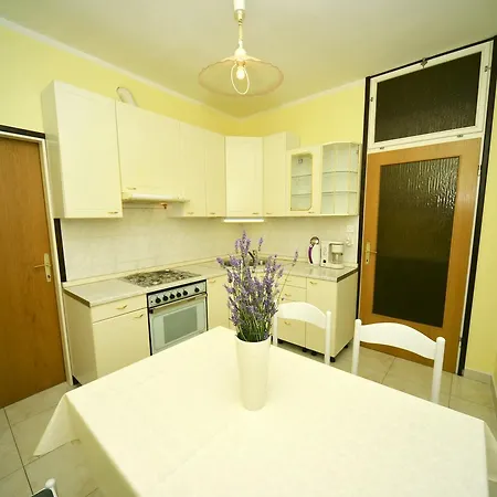 Apartments&rooms Rupa