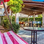 And Guest house Rupa