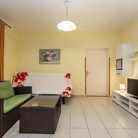 And Guest house 3*