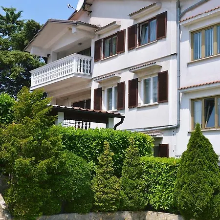 Guest house And 3*