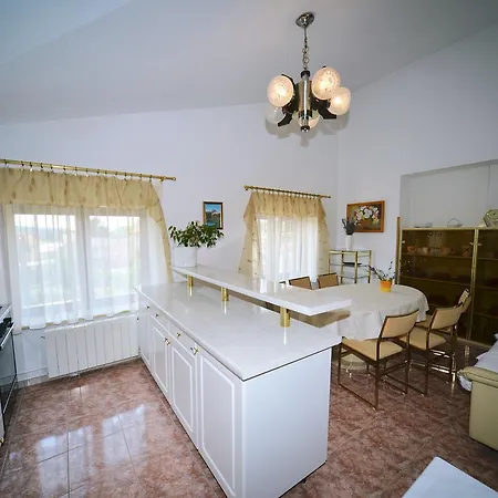 Guest house And
