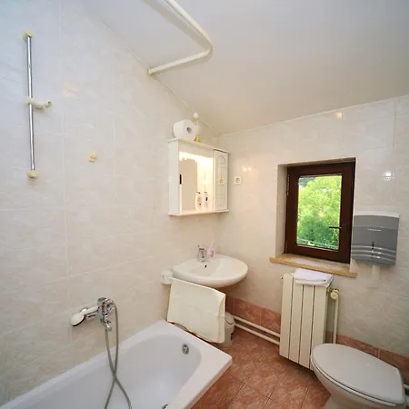 And Guest house Rupa