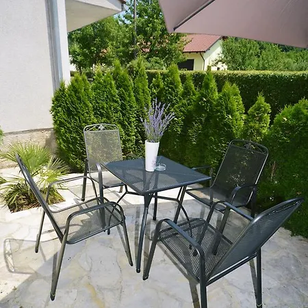 And Guest house 3*