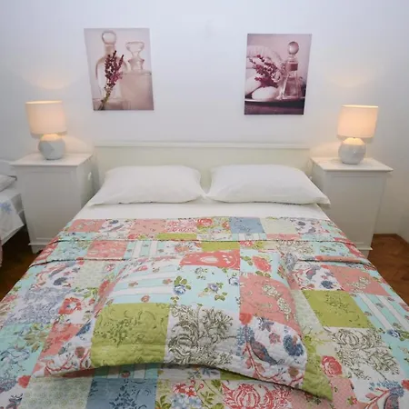 Guest house And