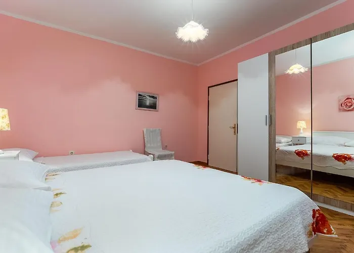 And Guest house 3*