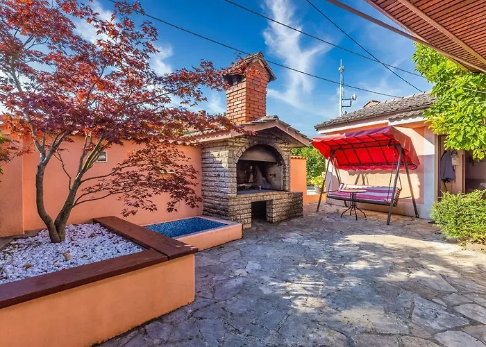 And Guest house Rupa