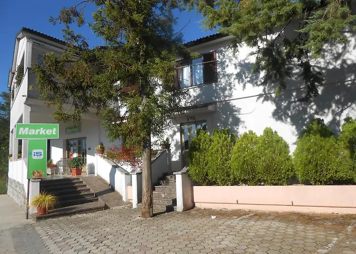 Guest house And 3*