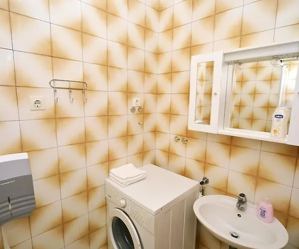 Guest house And 3*